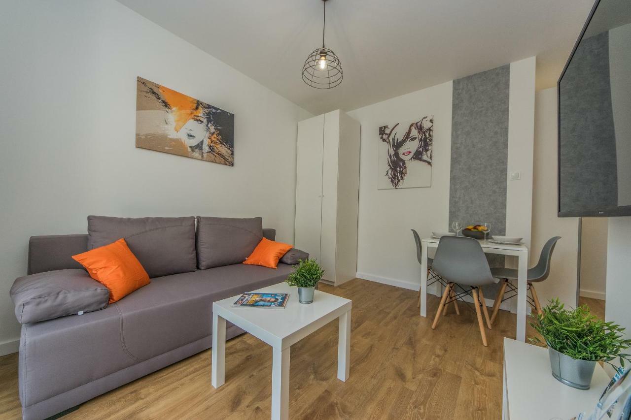 Glow Apartments, Apartmenty Nowa Leborska Gdańsk Exteriör bild